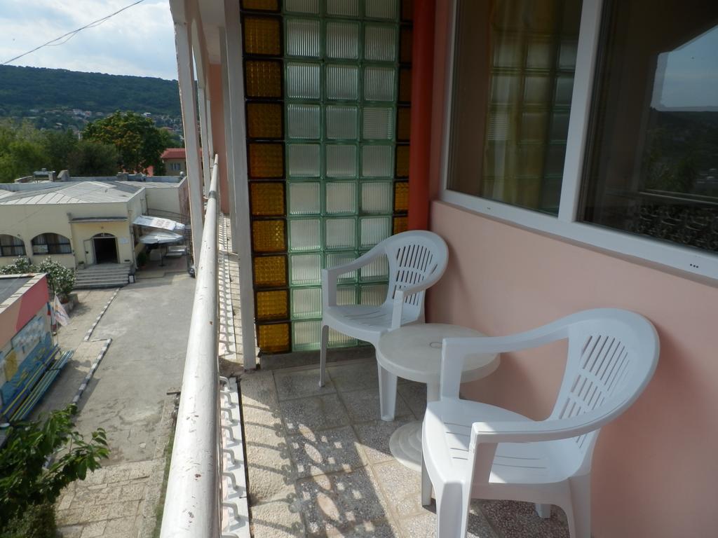 Olimpia Supersnab Hotel Balchik Exterior photo